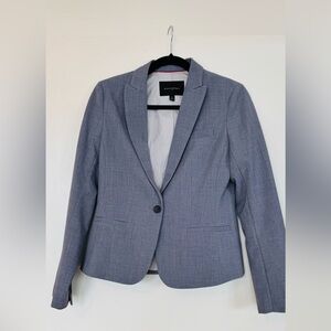 Women’s work wear / skirt suit Banana Republic